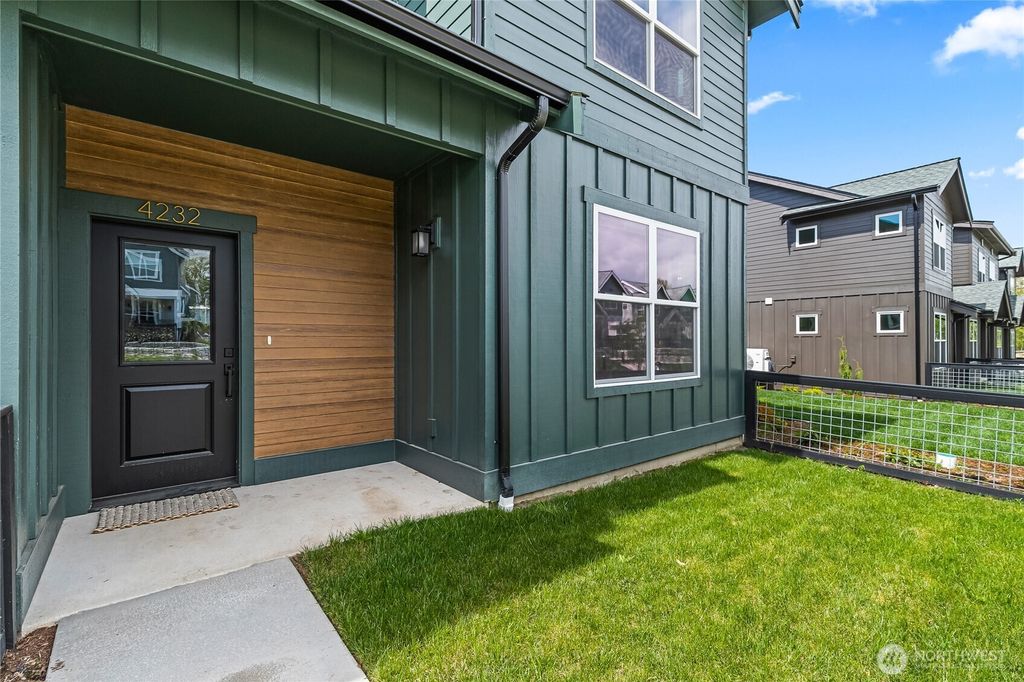 Photo of 4232 Melrose Lane, Bellingham, WA 98226 (MLS # 2514720)
