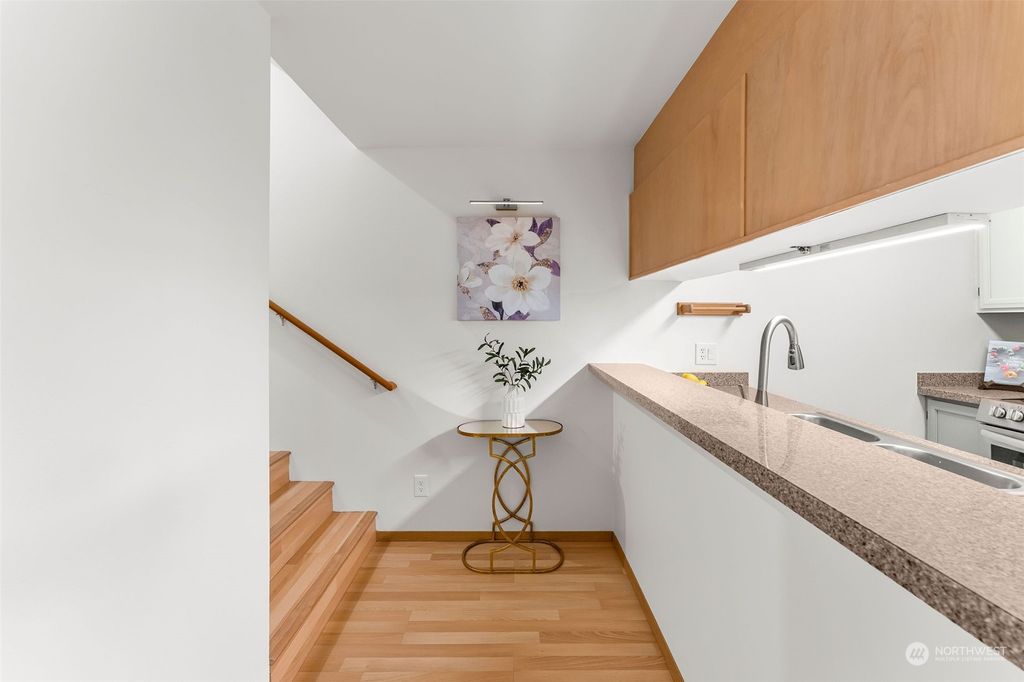 Photo of 4540 45th Avenue SW #203, Seattle, WA 98116 (MLS # 2200798)