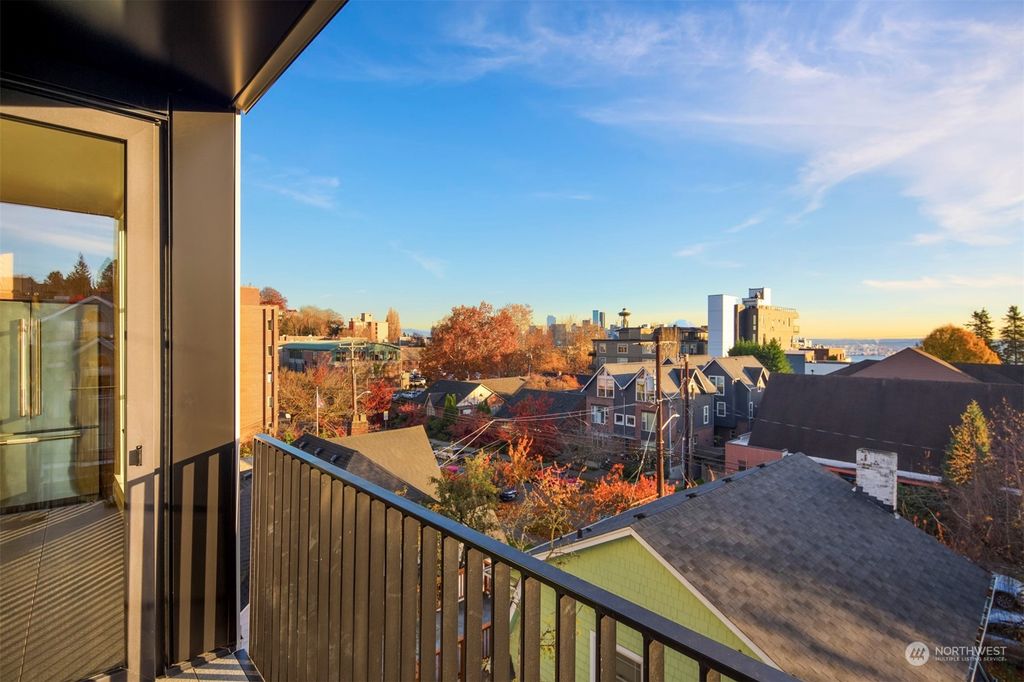 Photo of 1406 3rd Avenue W #401, Seattle, WA 98119 (MLS # 2182590)