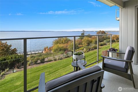 Photo of 600 S State Street #212, Bellingham, WA 98225 (MLS # 2443173)
