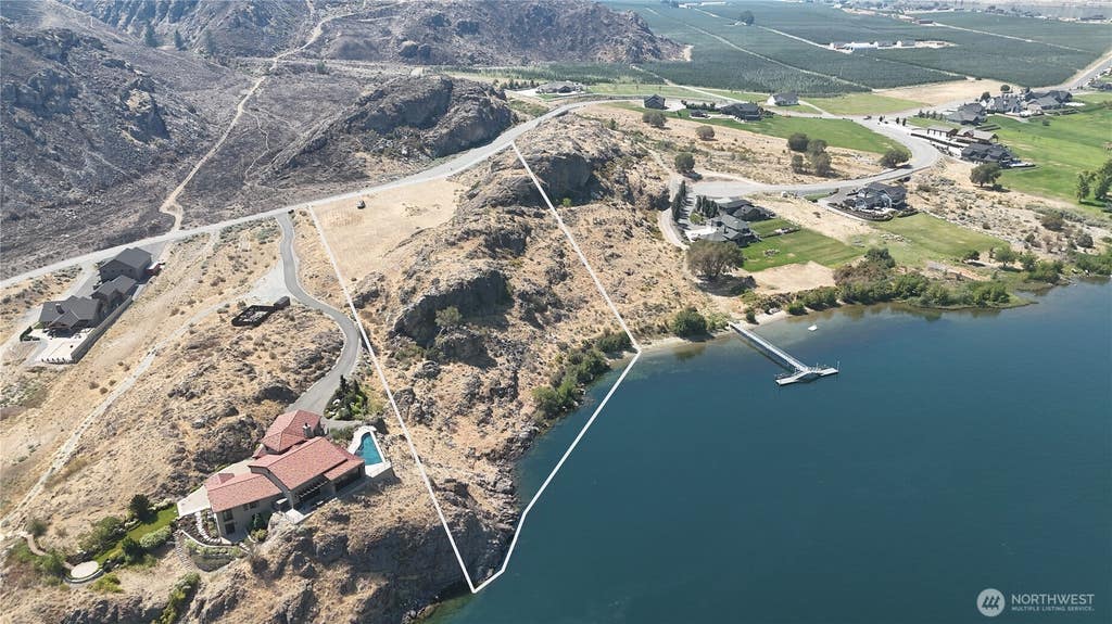 Photo of 247 N Shore Drive, Orondo, WA 98843 (MLS # 2554189)