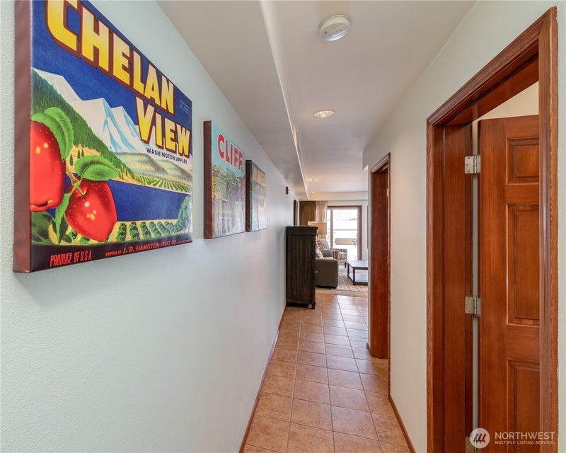 322 W Woodin Avenue 512