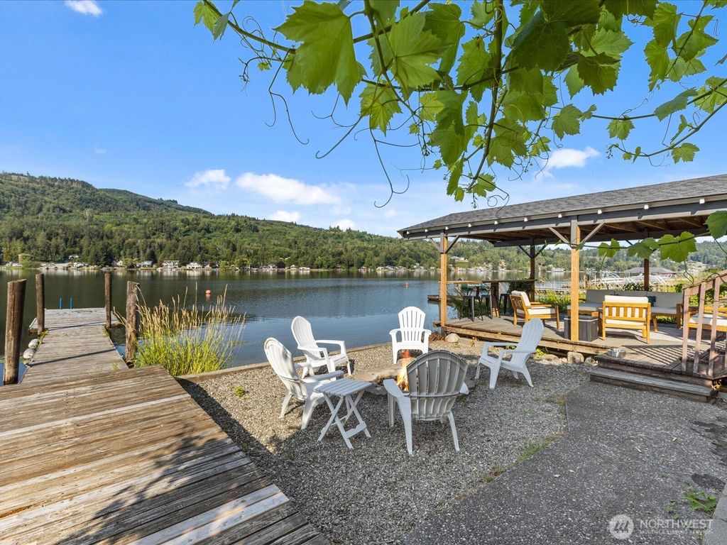 Photo of 23970 N West View Road, Mount Vernon, WA 98274 (MLS # 2554079)
