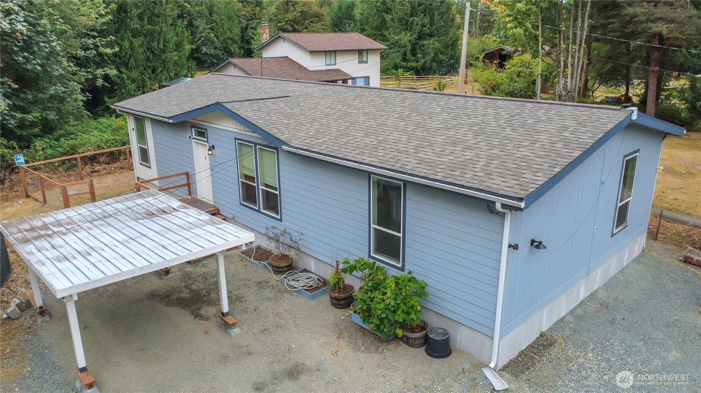 Photo of 18665 196th Avenue SE, Renton, WA 98058 (MLS # 2577091)
