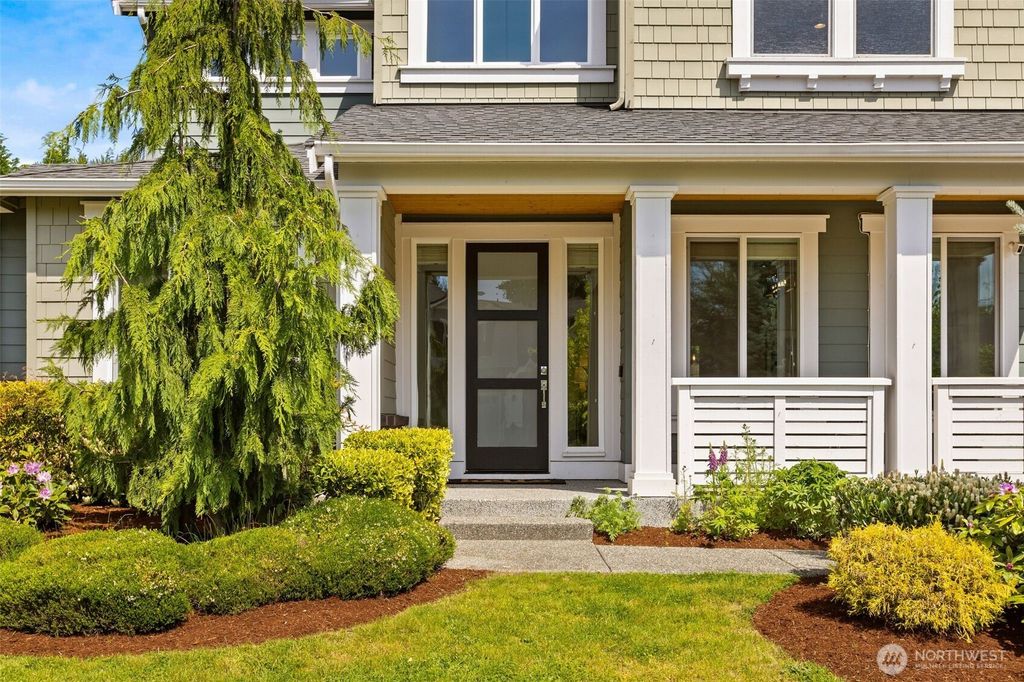 Photo of 17 242nd Street SE, Bothell, WA 98021 (MLS # 2518376)