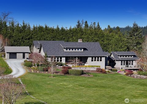 Photo of 1975 Hillvista Place, Freeland, WA 98249 (MLS # 2479860)