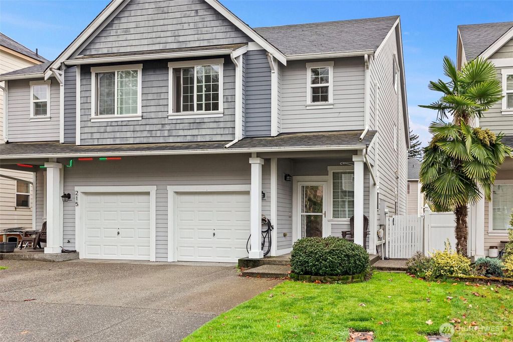 Photo of 209 NE Miramar Circle, Bremerton, WA 98311 (MLS # 2459753)