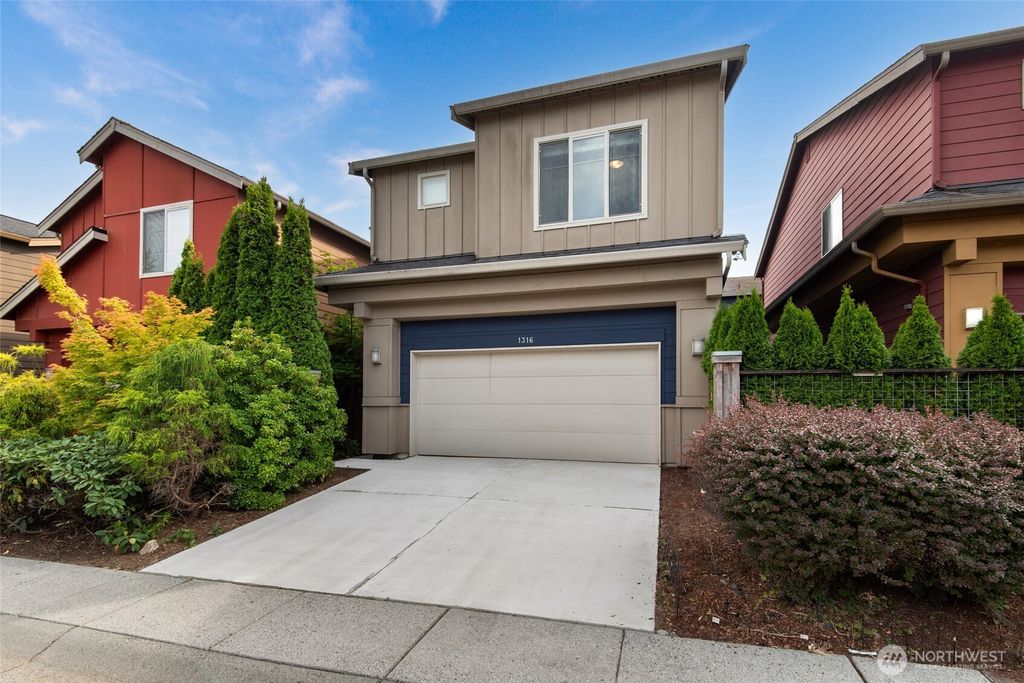 Photo of 1316 158th Street SW #86, Lynnwood, WA 98087 (MLS # 2415081)