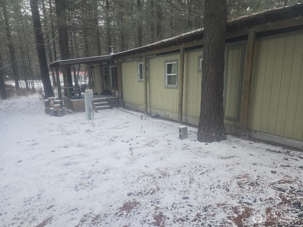 Photo of 25691 E Valley View Drive, Lincoln, WA 99147 (MLS # 2485235)