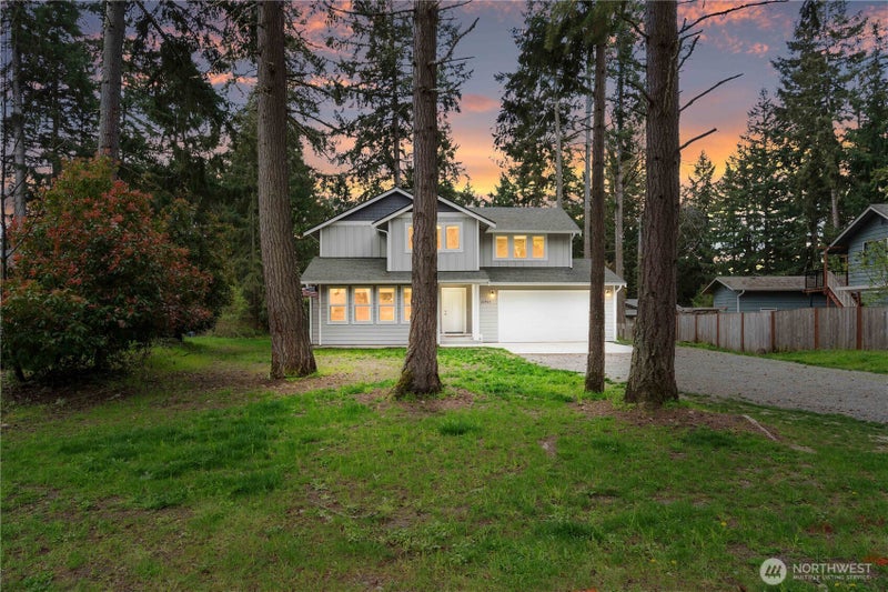 22407 Basin View Court SE