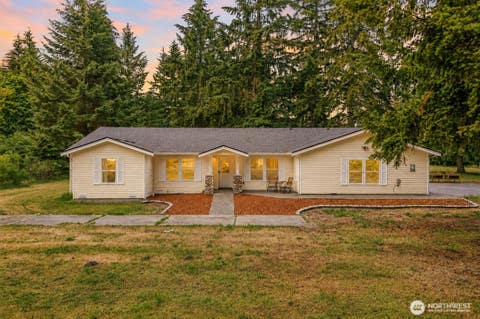 Photo of 15839 Ordway Drive SE, Yelm, WA 98597 (MLS # 2542492)