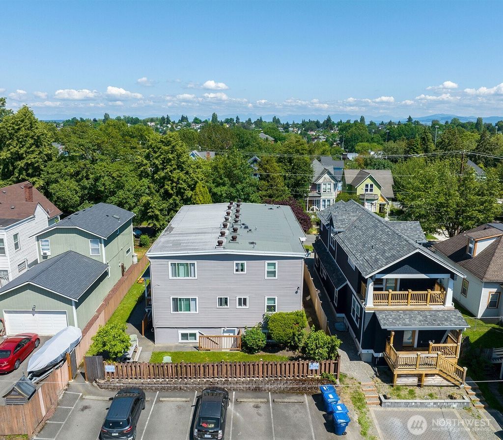 Photo of 711 21st Avenue, Seattle, WA 98122 (MLS # 2417426)