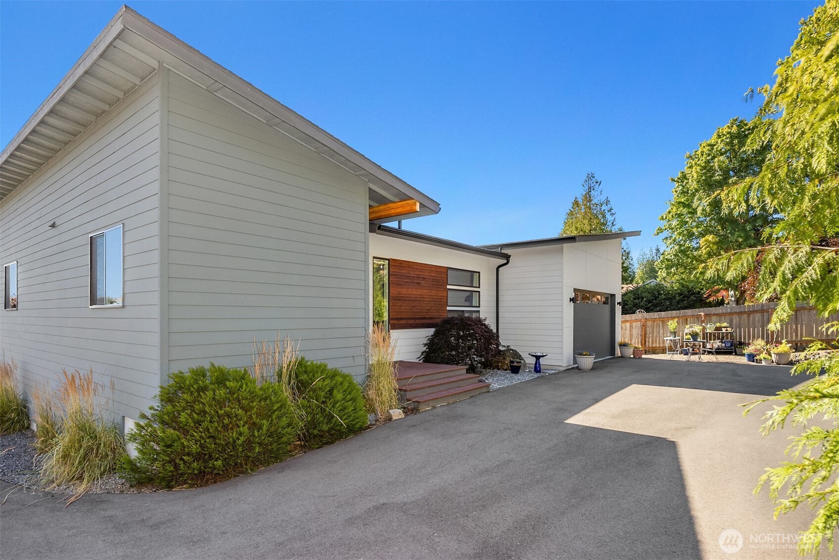 73 Explorer Lane