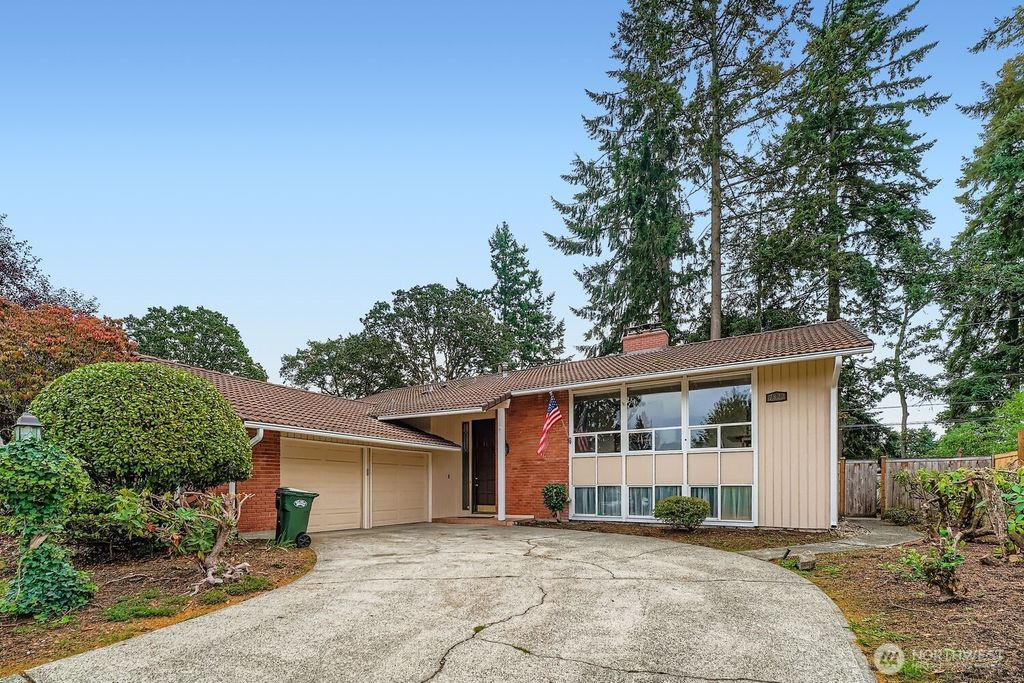 Photo of 7822 76th Street SW, Lakewood, WA 98498 (MLS # 2443587)