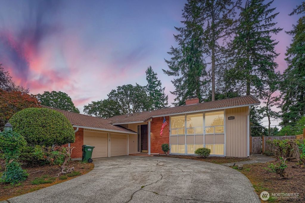 Photo of 7822 76th Street SW, Lakewood, WA 98498 (MLS # 2443587)