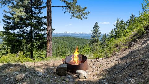 Photo of 1208 Rodeo Road, Cle Elum, WA 98922 (MLS # 2538967)