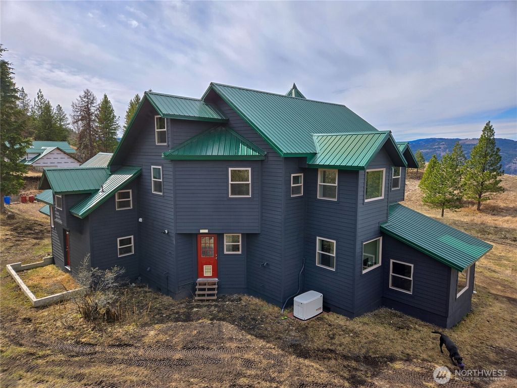 Photo of 15 Anfair Lane, Curlew, WA 99118 (MLS # 2502493)