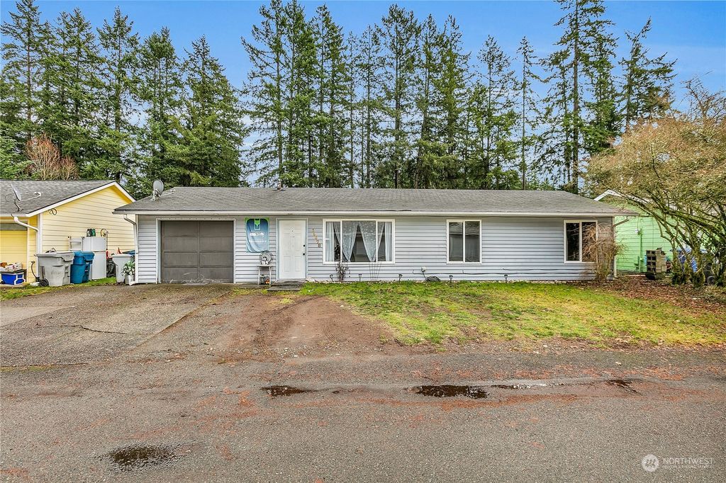 Photo of 19478 SE 266th Street, Covington, WA 98042 (MLS # 2194150)