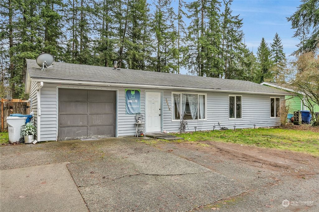 Photo of 19478 SE 266th Street, Covington, WA 98042 (MLS # 2194150)