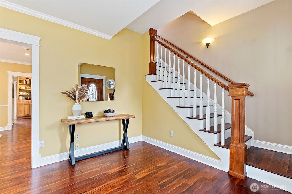 Photo of 3010 N 8th Street, Tacoma, WA 98406 (MLS # 2556040)