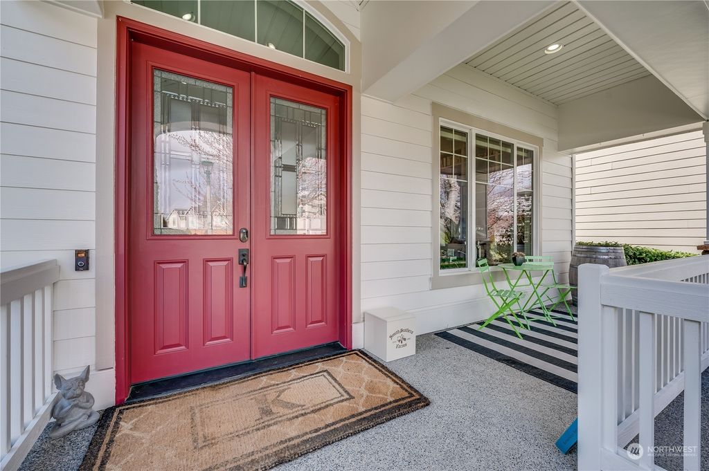 Photo of 6613 Sword Fern Avenue SE, Snoqualmie, WA 98065 (MLS # 2053010)