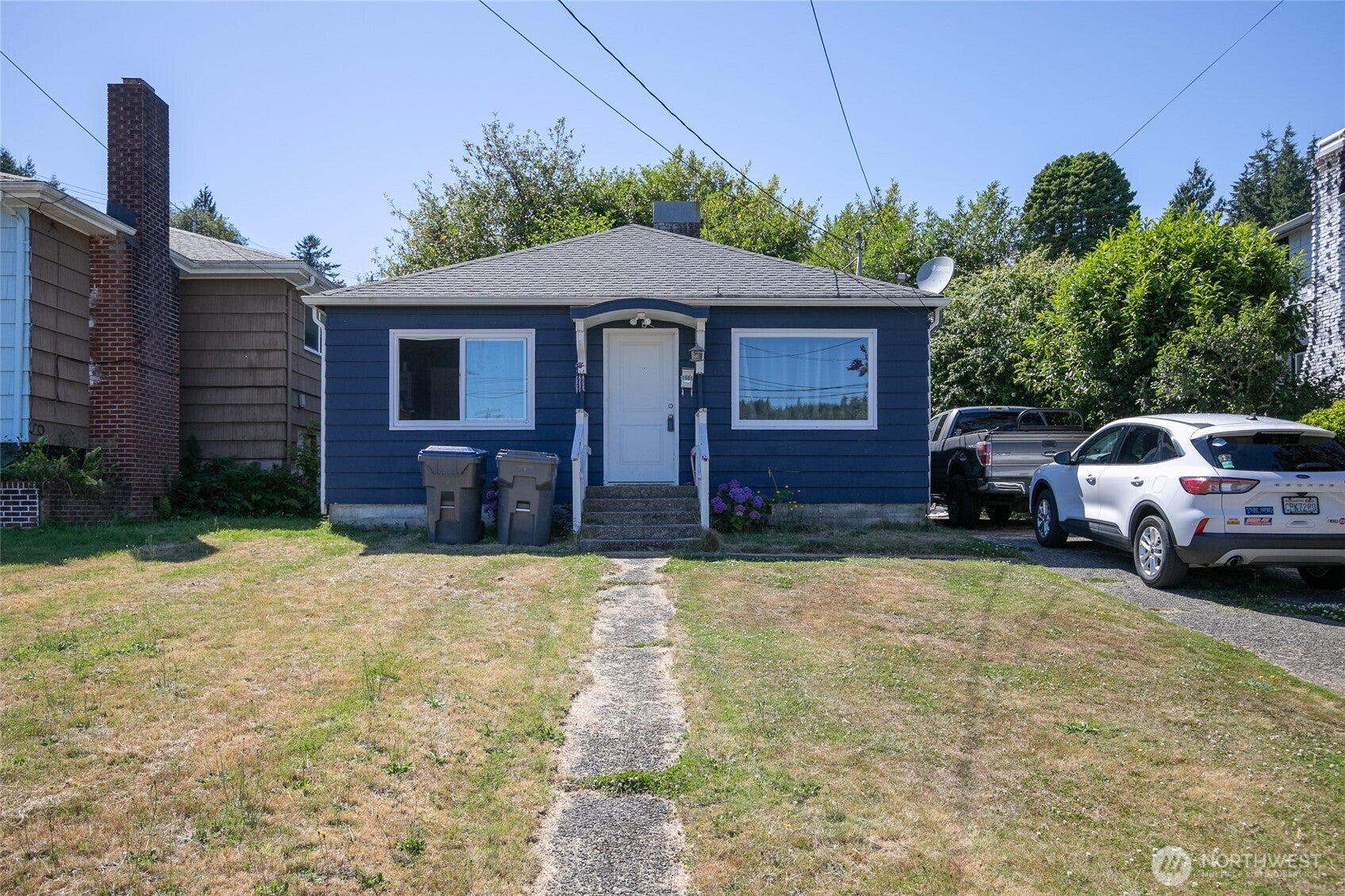 1505 N B Street