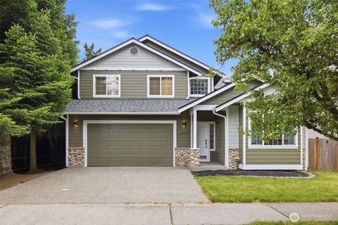 Photo of 14717 Madison Way, Lynnwood, WA 98087 (MLS # 2547084)