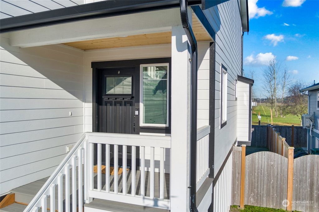 Photo of 9633 96th Court NW, Stanwood, WA 98292 (MLS # 2328125)
