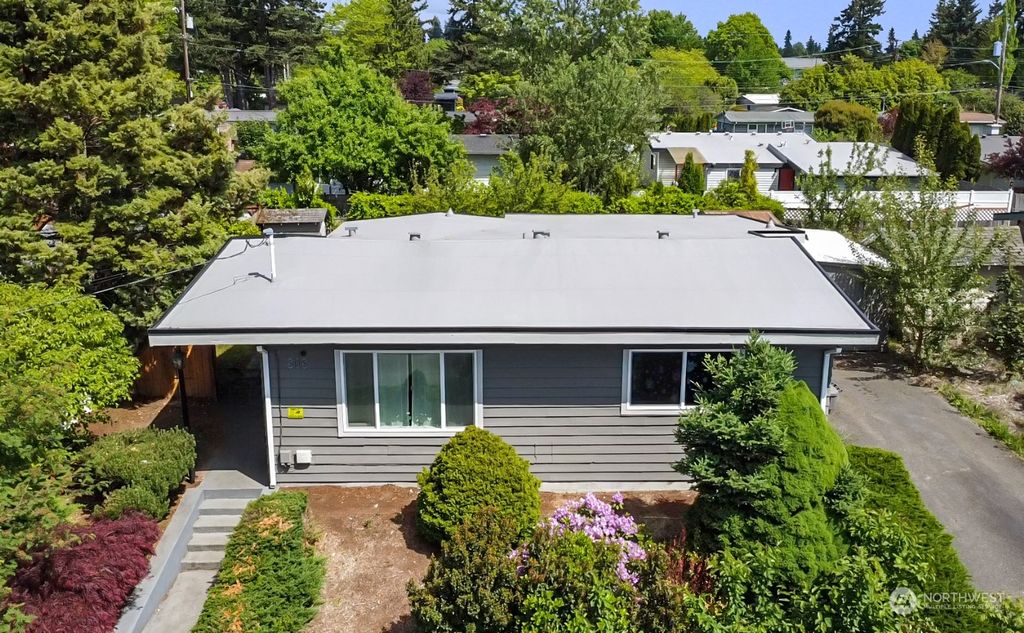 Photo of 808 NE Camas Avenue, Renton, WA 98056 (MLS # 2240293)