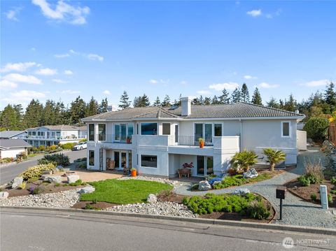 4807 Glasgow Way Anacortes WA 98221