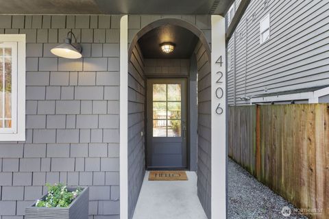 Photo of 4206 36th Avenue W, Seattle, WA 98199 (MLS # 2506600)