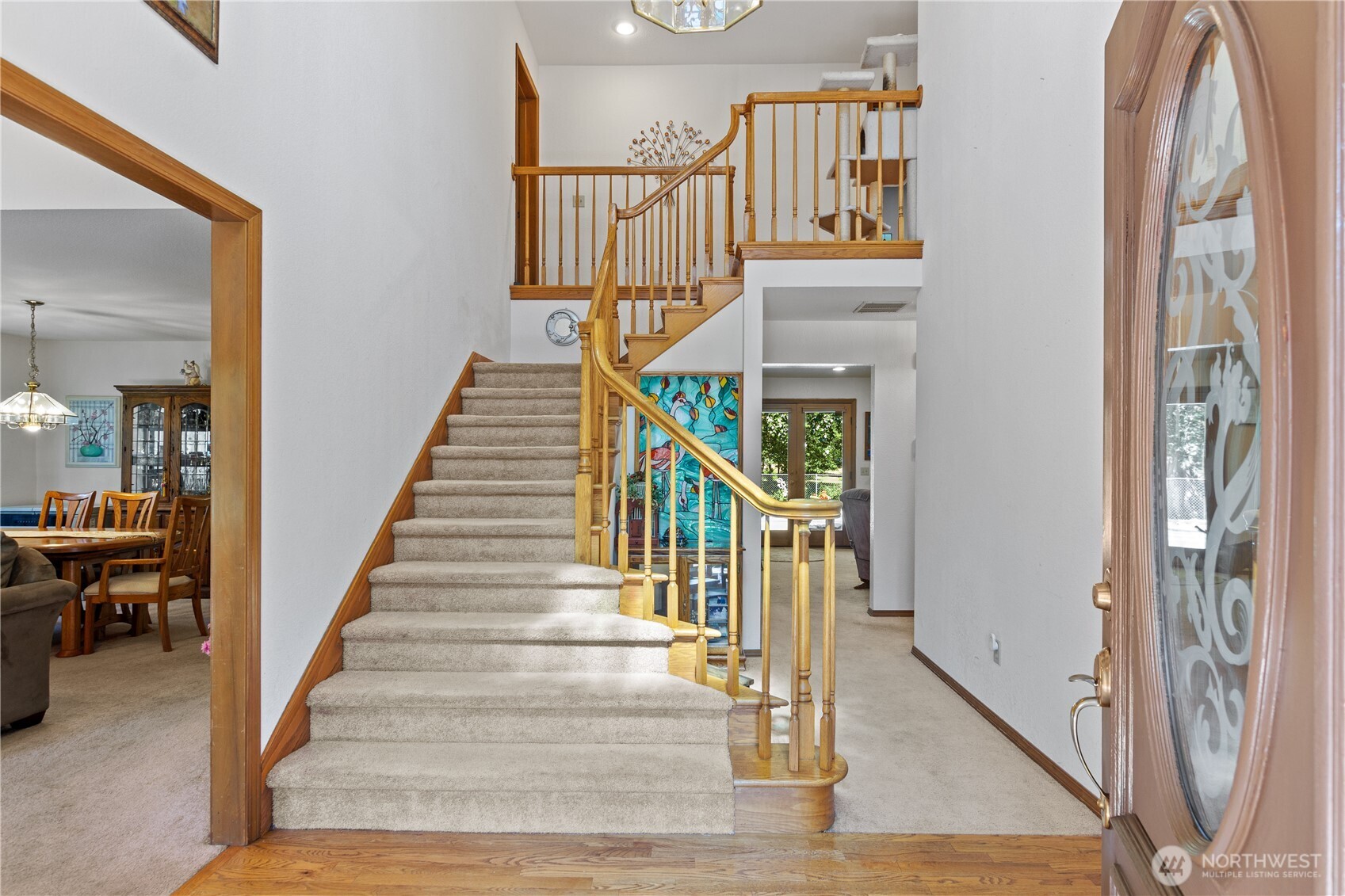 932 Pike Place NE