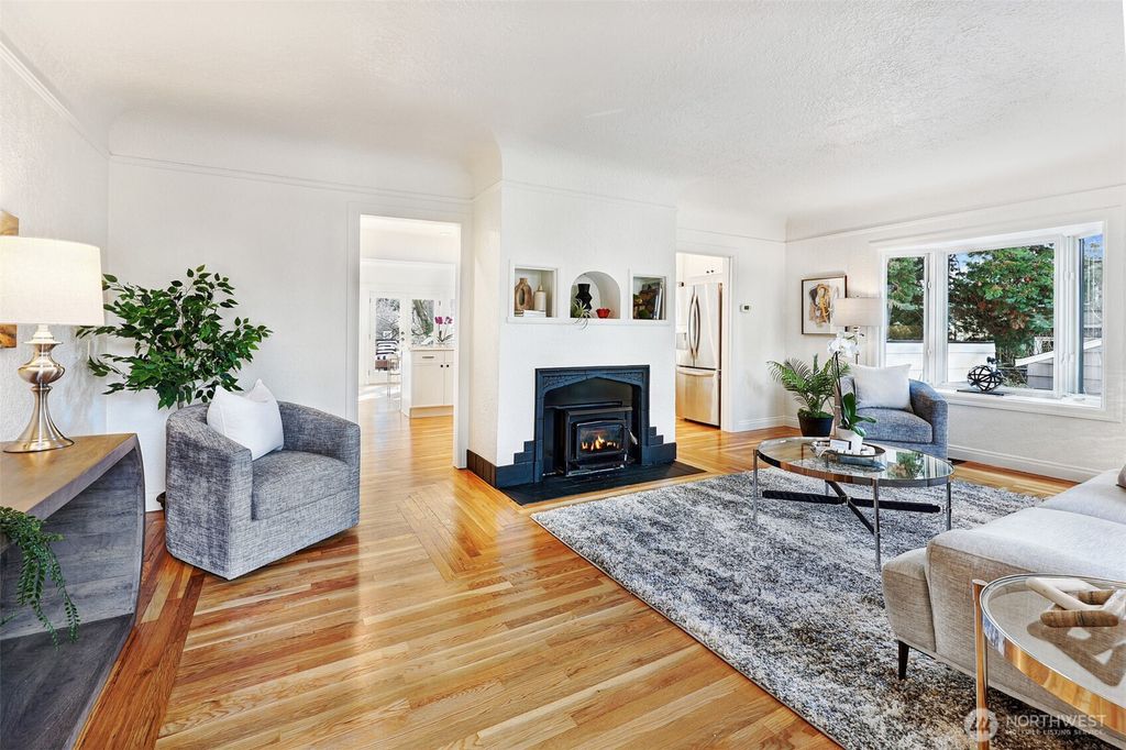 Photo of 3027 NE 91st Street, Seattle, WA 98115 (MLS # 2484901)