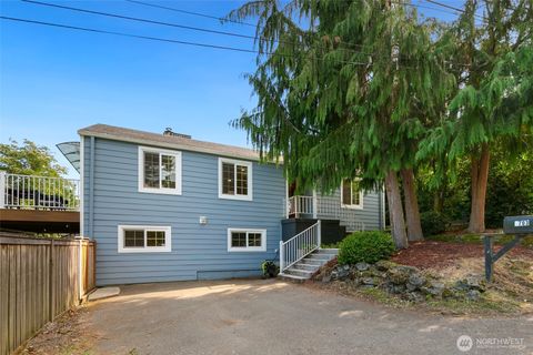 1703 NE 91st Street Seattle WA 98115