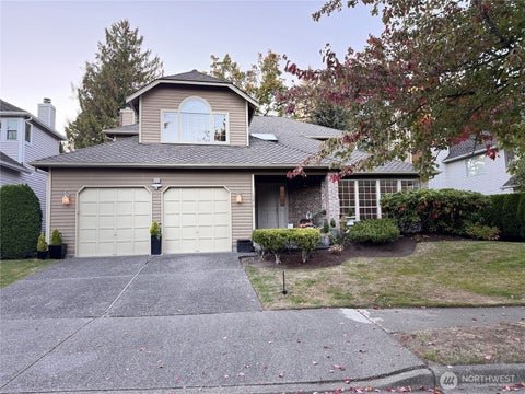 Photo of 15215 92nd Place NE, Bothell, WA 98011 (MLS # 2592310)