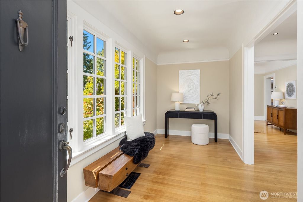Photo of 2020 E Lynn Street, Seattle, WA 98112 (MLS # 2416281)