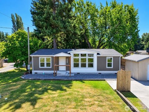 Photo of 3015 Birchwood Avenue, Bellingham, WA 98225 (MLS # 2589439)