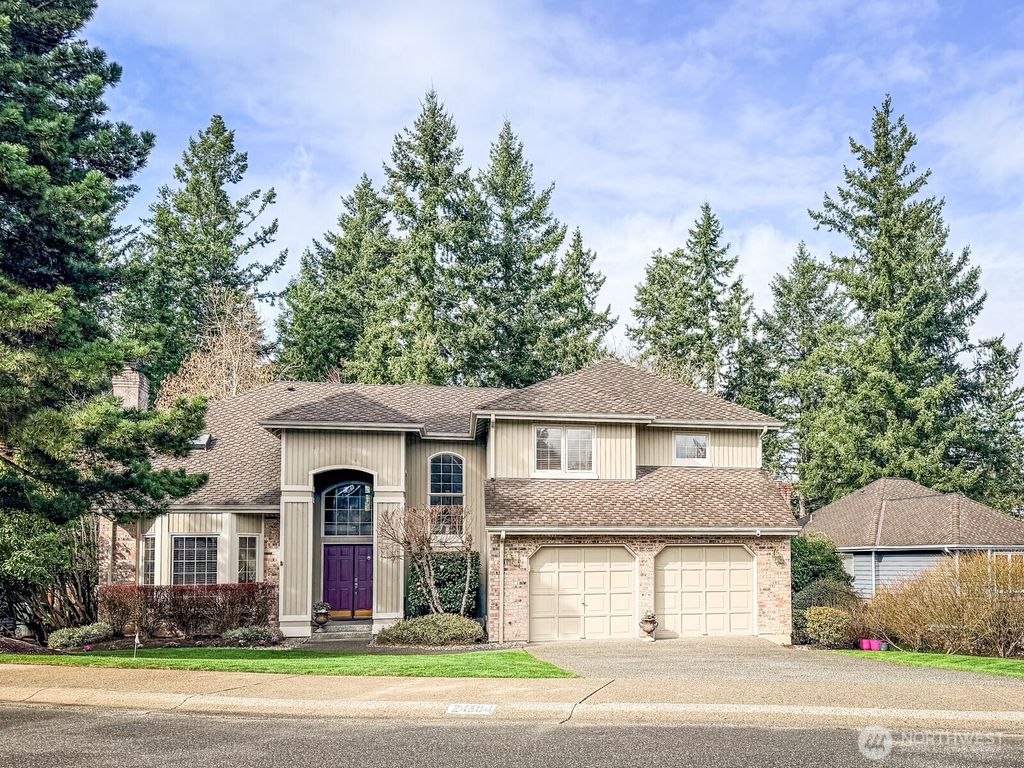 Photo of 24504 SE 42nd PL Pl, Sammamish, WA 98029 (MLS # 2491554)