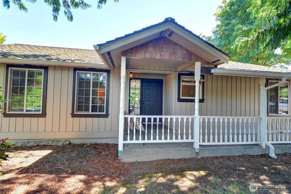 Photo of 10117 Chapel Hill Road, Lake Stevens, WA 98258 (MLS # 2407563)