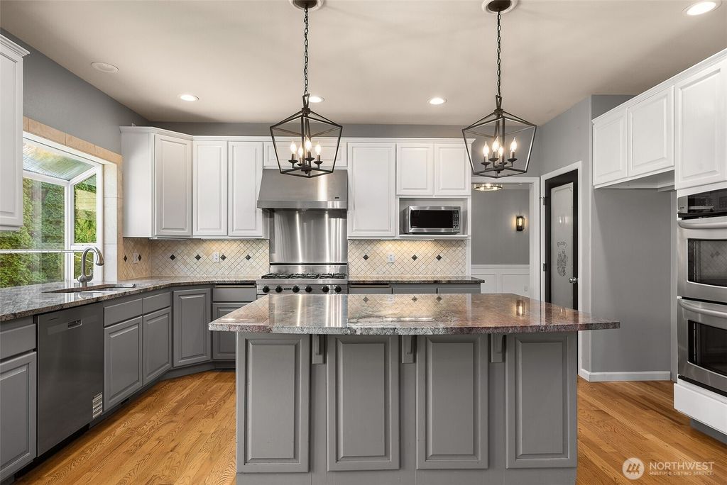 Photo of 4620 145th Place SE, Snohomish, WA 98296 (MLS # 2410638)