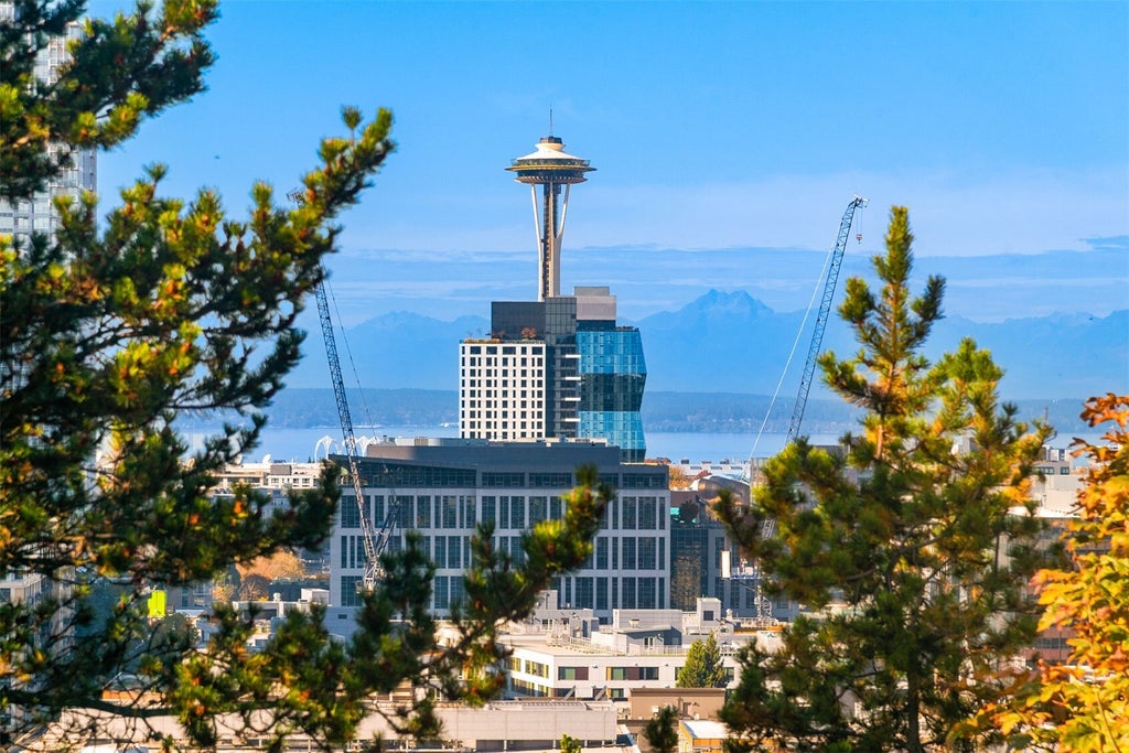 Photo of 211 Summit Avenue E #403, Seattle, WA 98102 (MLS # 2595995)