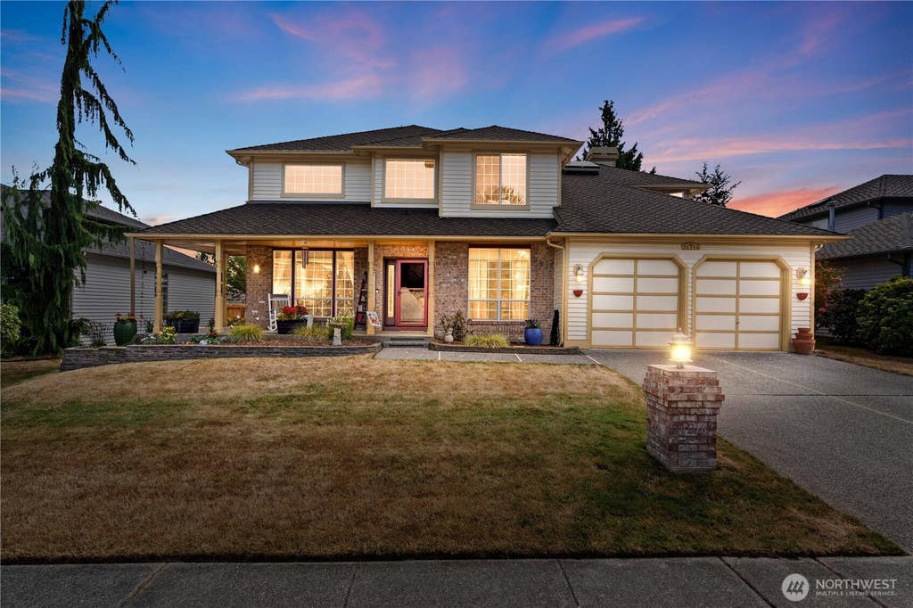 Photo of 24216 129th Avenue SE, Kent, WA 98030 (MLS # 2504887)