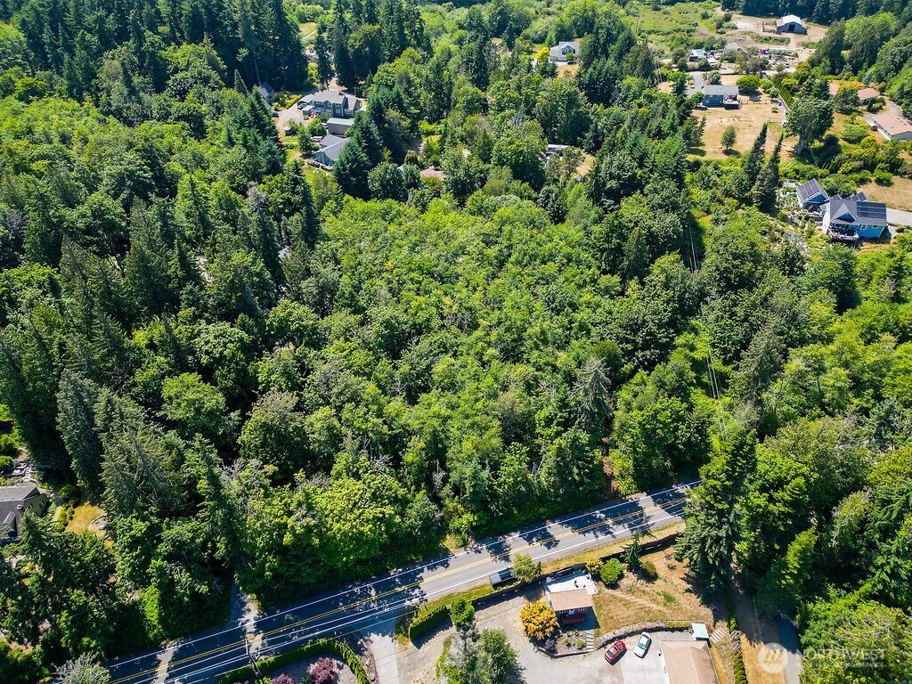 23065 Jefferson Point Road NE