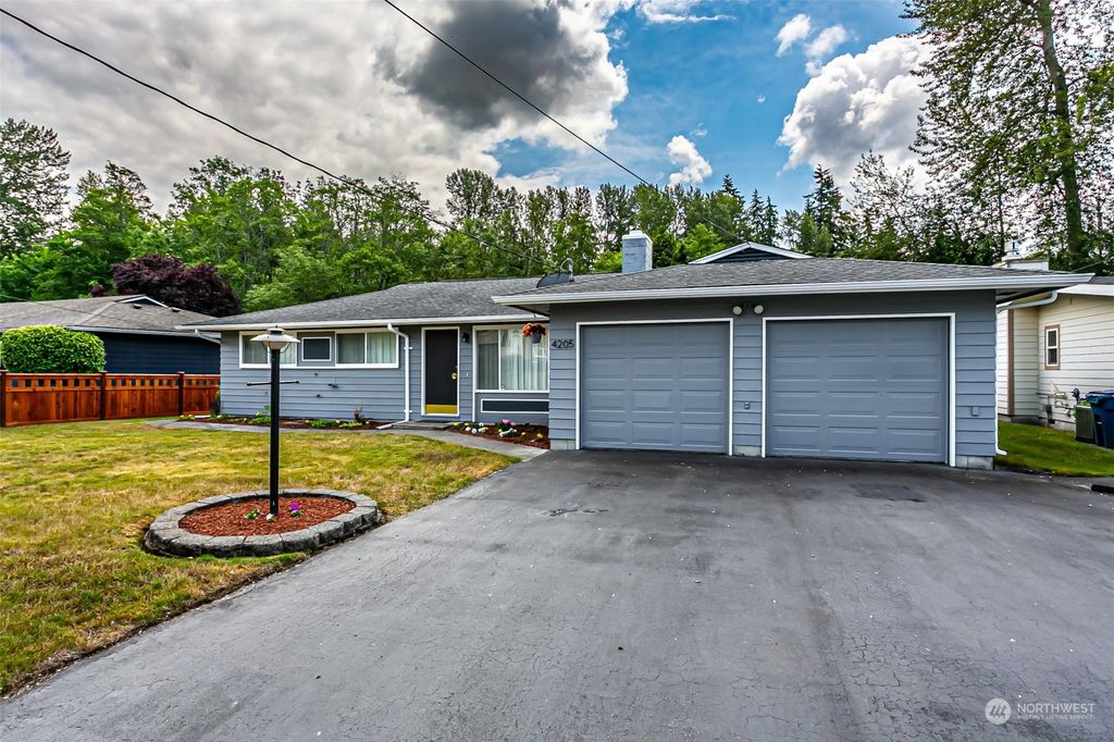 Photo of 4205 S 294th Street, Auburn, WA 98001 (MLS # 2130593)