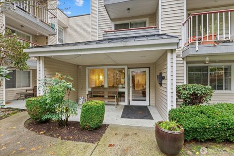 Photo of 132 NE 95th Street #B309, Seattle, WA 98115 (MLS # 2486512)