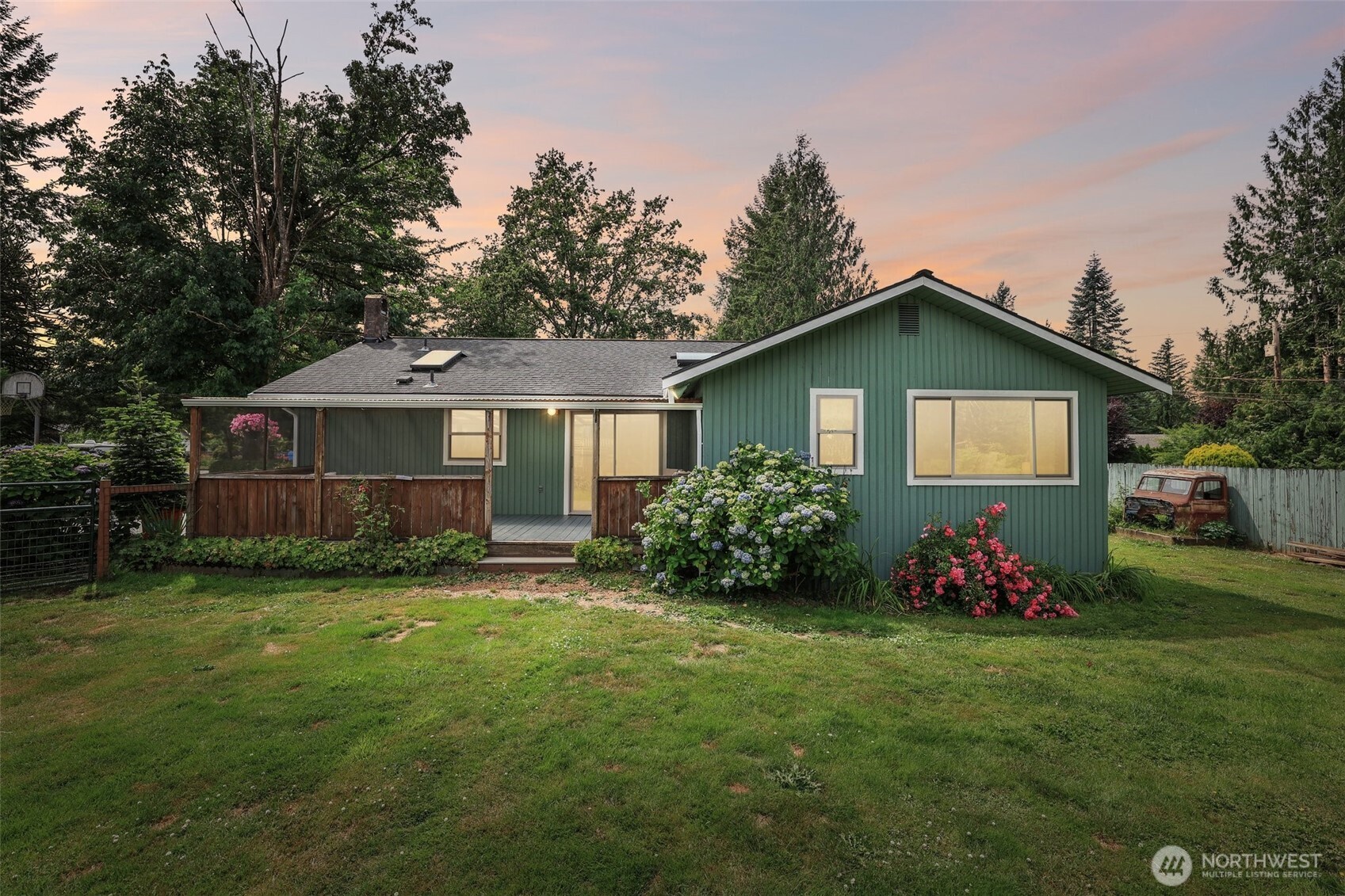 1105 Dyer Road