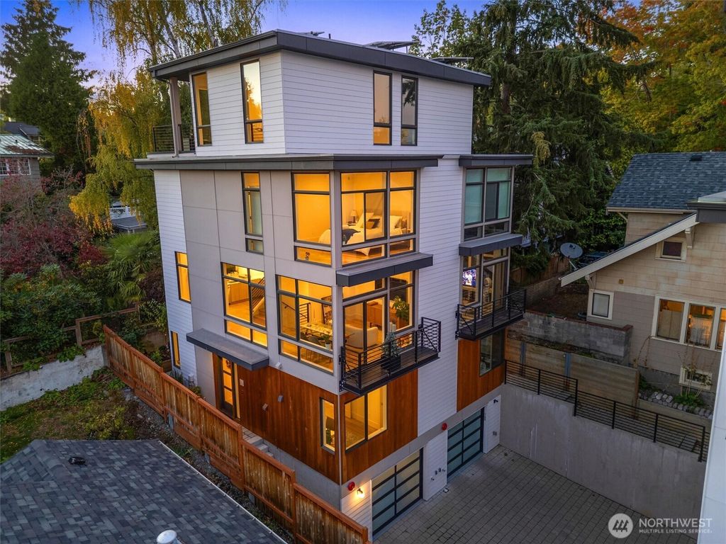 Photo of 3959 1st Avenue NE #A, Seattle, WA 98105 (MLS # 2445319)