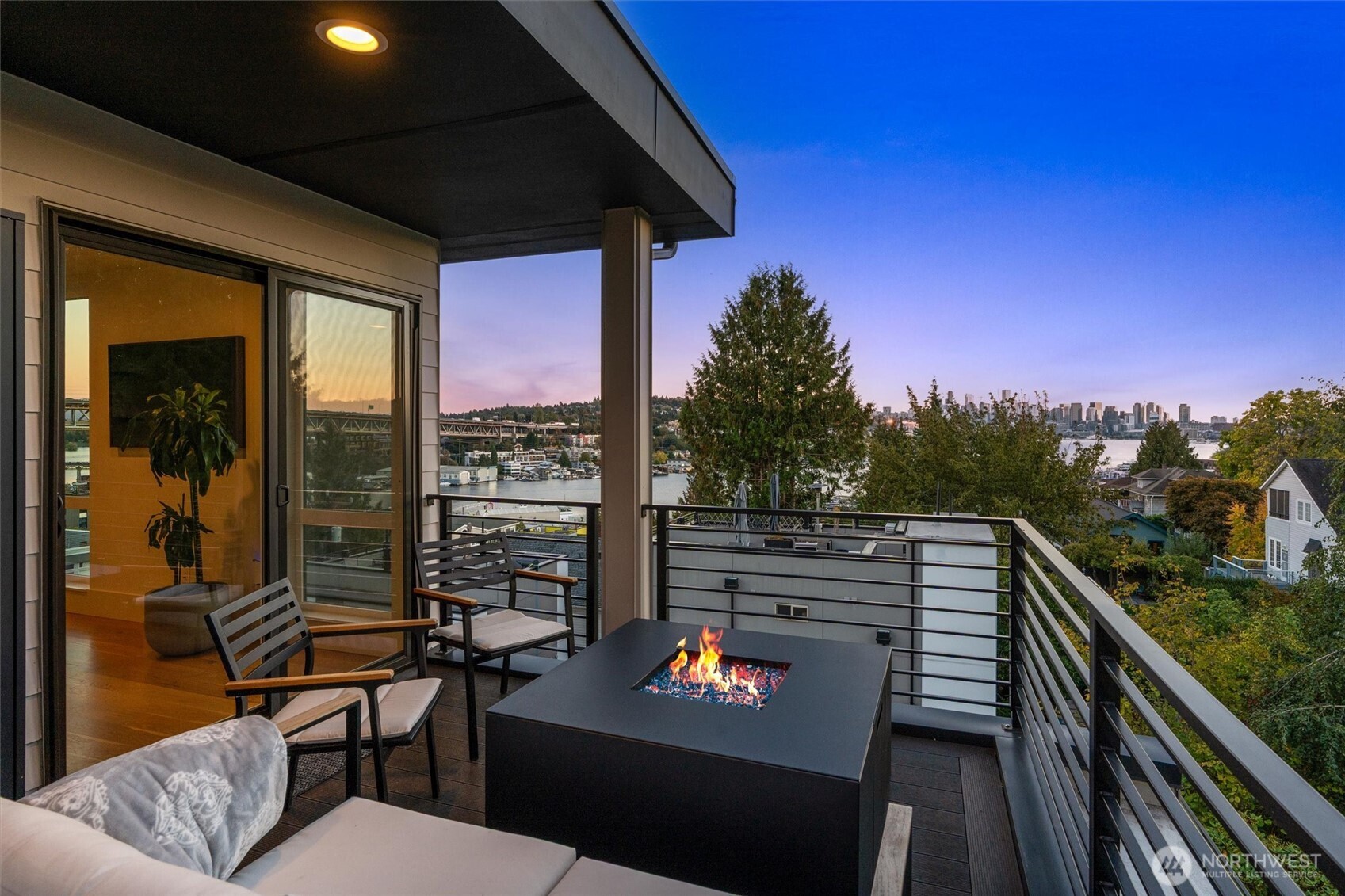 3959 1st Avenue NE A