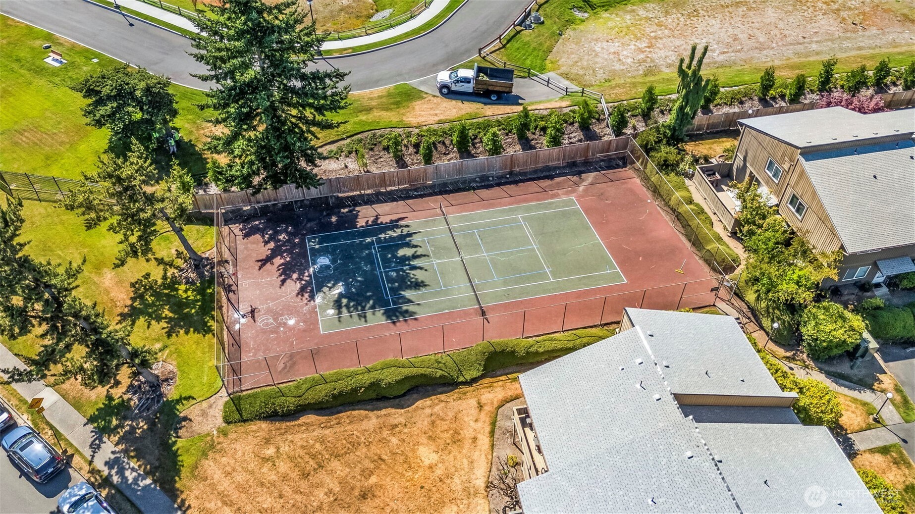 6105 N 16th Street N203