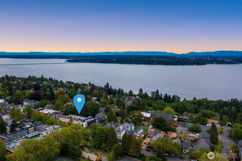 1108 34th Avenue Seattle WA 98122